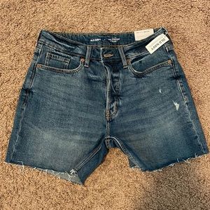 High-rise shorts